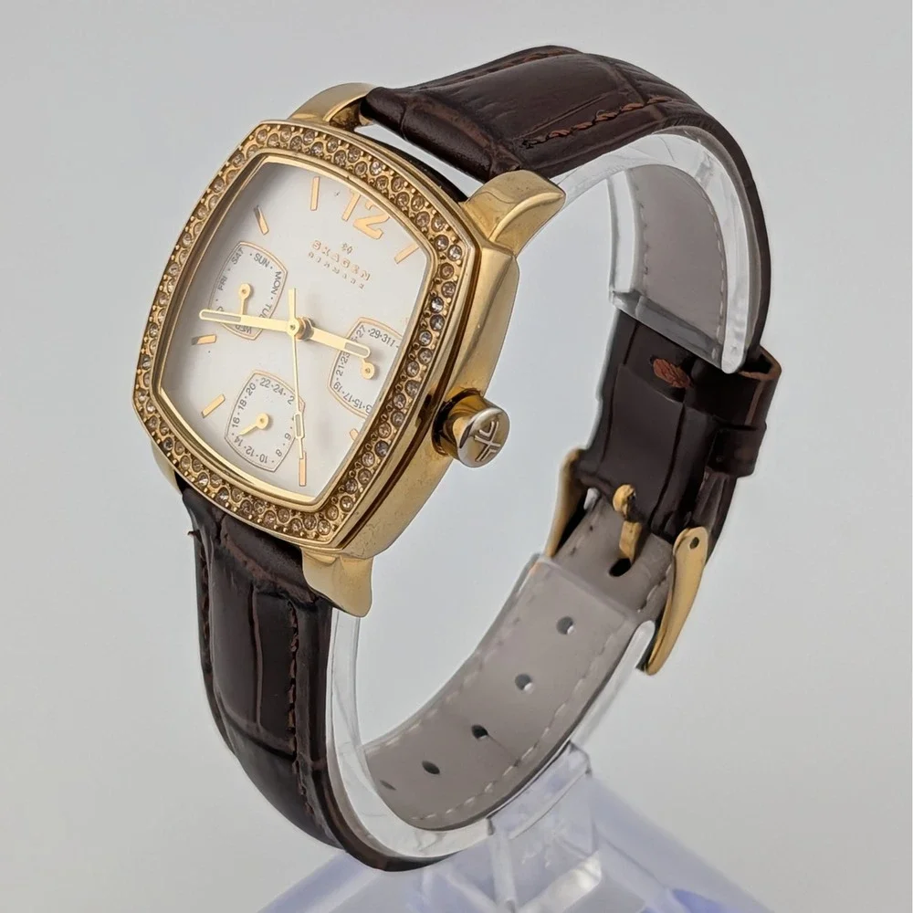 Y2K Skagen 558SGLD8A White MOP Dial Crystal Bezel Gold Tone Watch 30mm 7.5